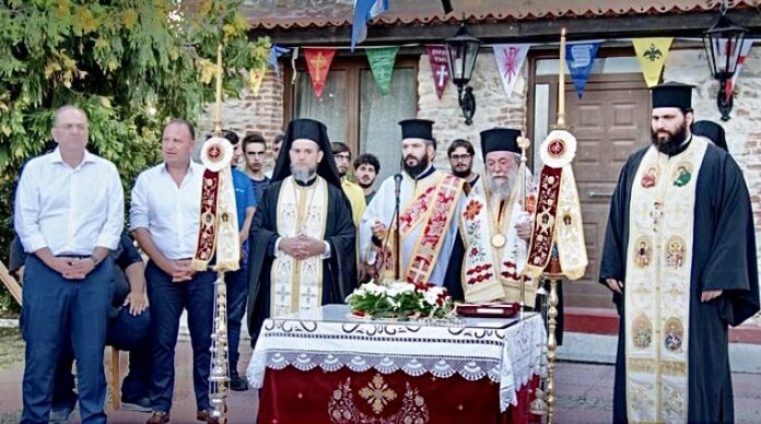 Υποδοχή-Τιμίας-Κάρας-Αγίου-Νεομάρτυρος-Θεοδώρου-εξ-Οφρυνίου-των-Δαρδανελίων-στο-Οφρύνιο-Παγγαίου Υποδοχή-Τιμίας-Κάρας-Αγίου-Νεομάρτυρος-Θεοδώρου-εξ-Οφρυνίου-των-Δαρδανελίων-στο-Οφρύνιο-Παγγαίου