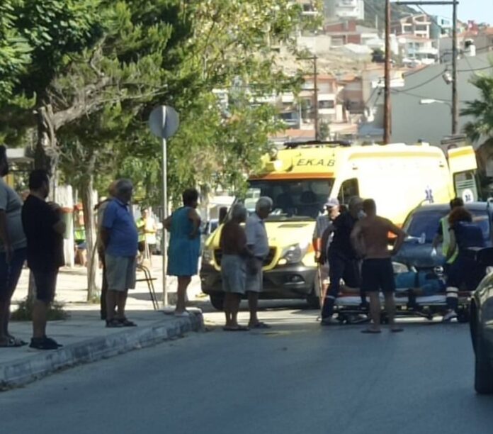 Αυτοκίνητο-παρέσυρε-και-τραυμάτισε-πεζή-στην-είσοδο-της-Νέας-Περάμου