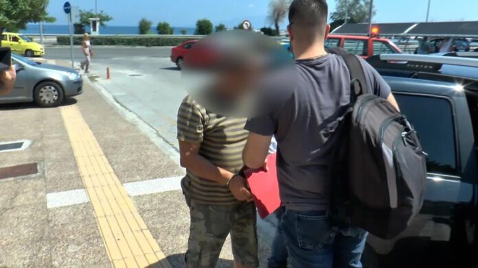 Προθεσμία-για-να-απολογηθεί-έλαβε-ο-65χρονος-που-κατηγορείται-για-εμπρησμό-στη-Θάσο Προθεσμία-για-να-απολογηθεί-έλαβε-ο-65χρονος-που-κατηγορείται-για-εμπρησμό-στη-Θάσο