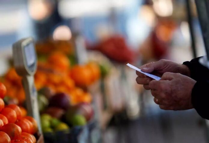 Στο-8,9%-ο-πληθωρισμός-στην-Ευρωζώνη-–-Τετραπλασιάστηκε-μέσα-σε-ένα-χρόνο,-στο-11,3%-στην-Ελλάδα Στο-8,9%-ο-πληθωρισμός-στην-Ευρωζώνη-–-Τετραπλασιάστηκε-μέσα-σε-ένα-χρόνο,-στο-11,3%-στην-Ελλάδα