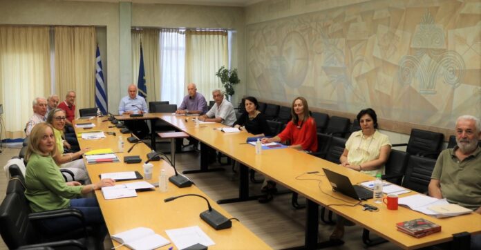 Το-οδικό-δίκτυο-και-τα-ρέματα-σε-ολόκληρη-την-Ανατολική-Μακεδονία-και-Θράκη-ήταν-το-αντικείμενο-της-σύσκεψης-στην-Περιφέρεια Το-οδικό-δίκτυο-και-τα-ρέματα-σε-ολόκληρη-την-Ανατολική-Μακεδονία-και-Θράκη-ήταν-το-αντικείμενο-της-σύσκεψης-στην-Περιφέρεια