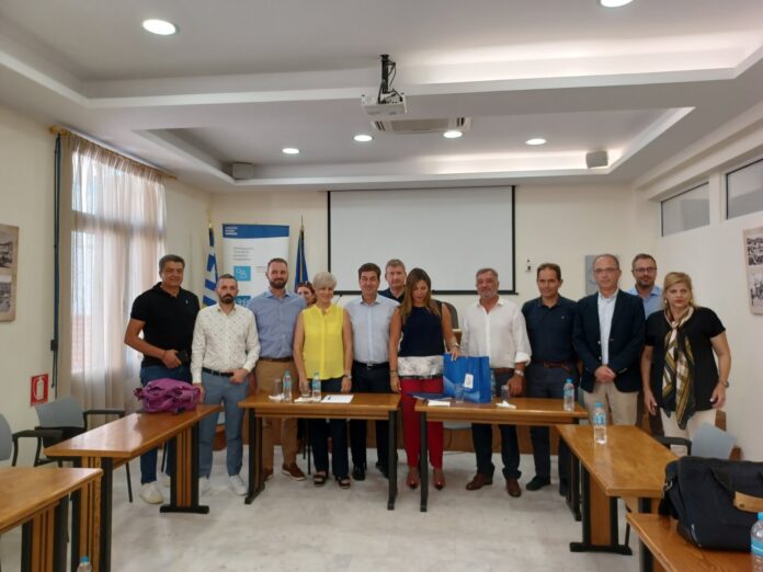 Συνάντηση-εργασίας-στο-Επιμελητήριο-Καβάλας-με-επιχειρηματικούς-φορείς-του-τουρισμού,-παρουσία-της-Υφυπουργού-Τουρισμού Συνάντηση-εργασίας-στο-Επιμελητήριο-Καβάλας-με-επιχειρηματικούς-φορείς-του-τουρισμού,-παρουσία-της-Υφυπουργού-Τουρισμού