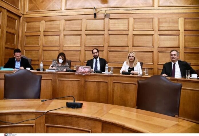 Εξεταστική-Επιτροπή:-Αποχώρησαν-ΣΥΡΙΖΑ,-ΠΑΣΟΚ-και-ΜέΡΑ-25—Ένταση-για-τη-λίστα-των-μαρτύρων Εξεταστική-Επιτροπή:-Αποχώρησαν-ΣΥΡΙΖΑ,-ΠΑΣΟΚ-και-ΜέΡΑ-25—Ένταση-για-τη-λίστα-των-μαρτύρων