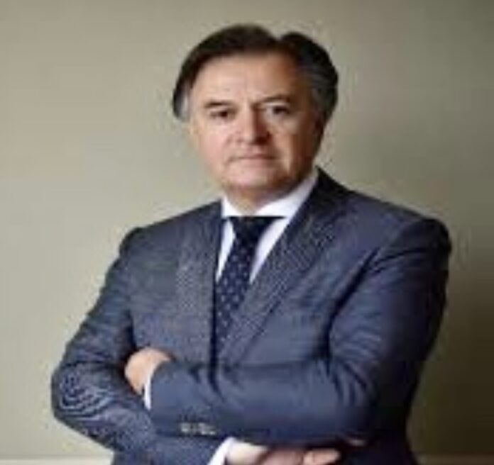 “Για-τα-επόμενα-3-έτη-ο-νέος-καλλιτεχνικός-διευθυντής-του-ΔΗΠΕΘΕ-θα-κινεί-τα-θεατρικά-νήματα”-δηλώνει-ο-πρόεδρος-του-ΔΣ-Σωκράτης-Μποζούδης “Για-τα-επόμενα-3-έτη-ο-νέος-καλλιτεχνικός-διευθυντής-του-ΔΗΠΕΘΕ-θα-κινεί-τα-θεατρικά-νήματα”-δηλώνει-ο-πρόεδρος-του-ΔΣ-Σωκράτης-Μποζούδης