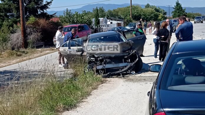 Τροχαίο-ατύχημα-στην-Παραλία-Οφρυνίου