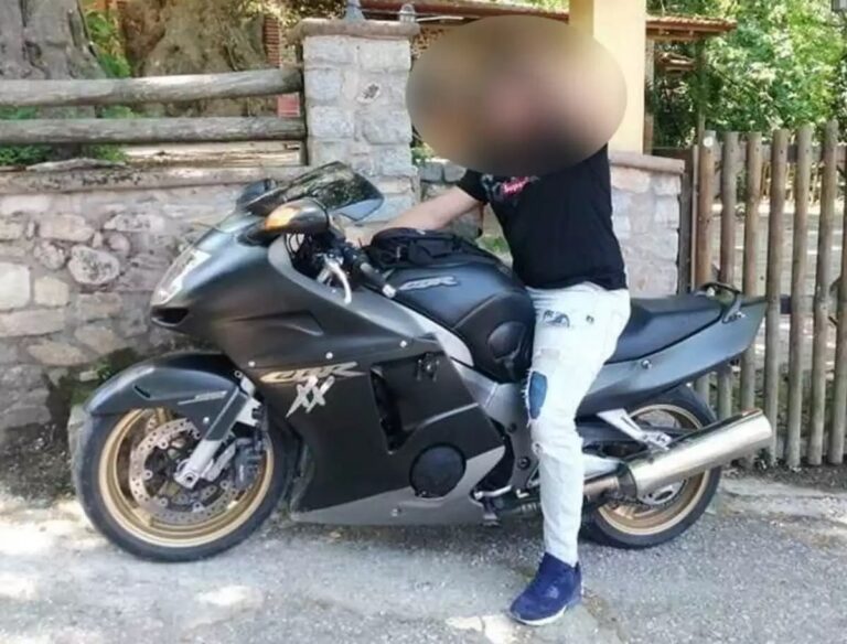 Έγκλημα-στην-Καβάλα:-Πήρε-προθεσμία-ο-25χρονος-που-ομολόγησε-τη-δολοφονία-του-52χρονου-πατέρα