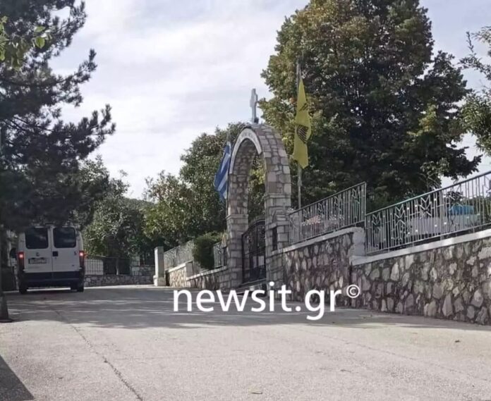 Έγκλημα-στην-Καβάλα:-Κανείς-στην-κηδεία-του-56χρονου-που-σκότωσε-γυναίκα-και-βρέφος-πριν-αυτοκτονήσει