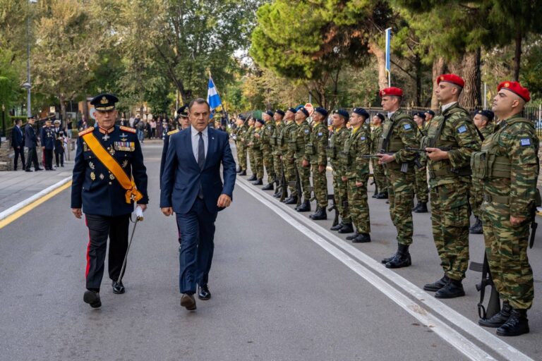 Παρουσία-ΥΕΘΑ-Νικόλαου-Παναγιωτόπουλου-στην-παρέλαση-για-την-Εθνική-Επέτειο-της-28ης-Οκτωβρίου-1940-στη-Θεσσαλονίκη