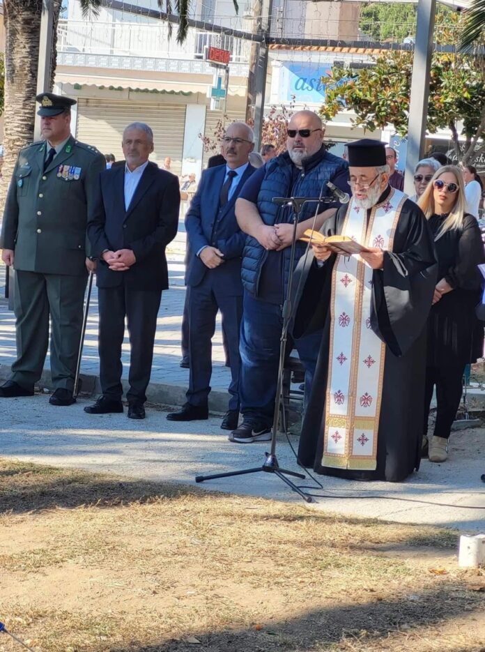Με-λαμπρότητα-ο-εορτασμός-της-Εθνικής-Επετείου-στη-Νέα-Πέραμο Με-λαμπρότητα-ο-εορτασμός-της-Εθνικής-Επετείου-στη-Νέα-Πέραμο