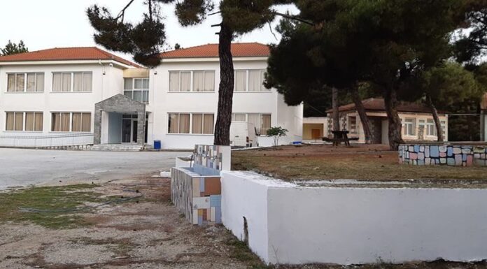 Έκοψαν-το-ρεύμα-λόγω-χρέους-στο-6ο-Γυμνάσιο-του-Δήμου-Καβάλας