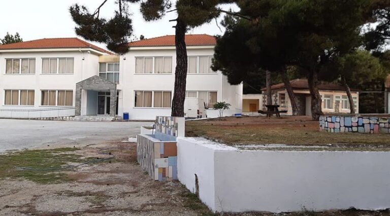 Έκοψαν-το-ρεύμα-λόγω-χρέους-στο-6ο-Γυμνάσιο-του-Δήμου-Καβάλας