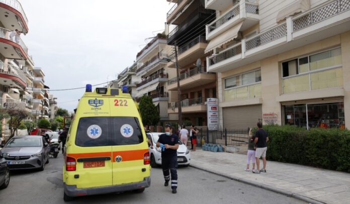 Έπεσε-απο-το-μπαλκόνι-του-σπιτιού-της-στη-Καβάλα Έπεσε-απο-το-μπαλκόνι-του-σπιτιού-της-στη-Καβάλα
