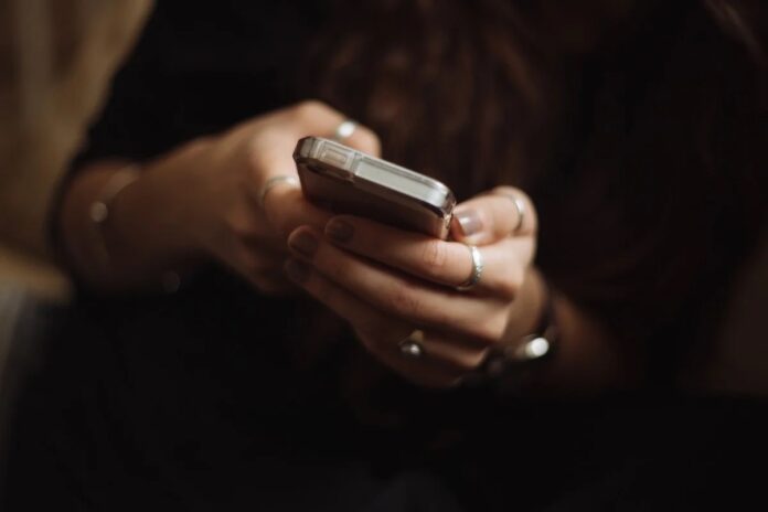 panic-button:-Βήμα-βήμα-η-διαδικασία-–-Όσα-πρέπει-να-γνωρίζετε
