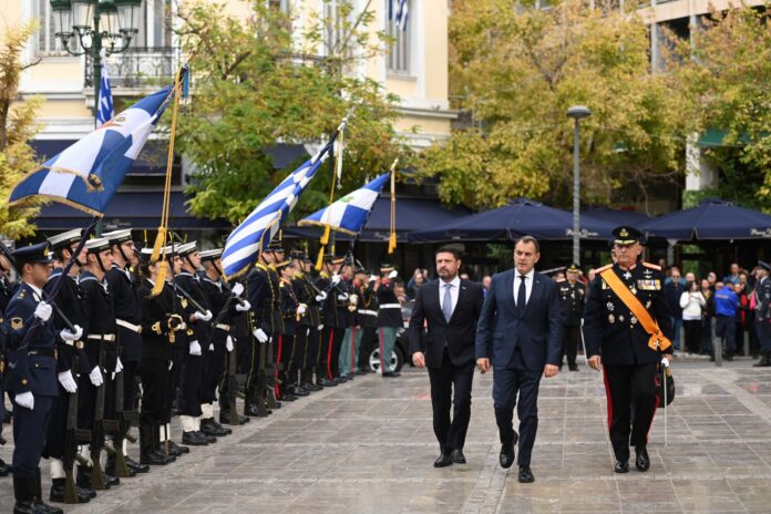 Παρουσία-ΥΕΘΑ-Ν.Παναγιωτόπουλου-στις-Εορταστικές-Εκδηλώσεις-για-την-Ημέρα-των-Ενόπλων-Δυνάμεων