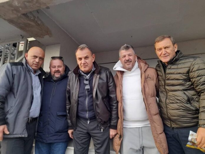 Παρόν-στον-αγώνα-του-ΑΟΚ-ΜΑ-Ορφανίου-ο-Νίκος-Παναγιωτόπουλος Παρόν-στον-αγώνα-του-ΑΟΚ-ΜΑ-Ορφανίου-ο-Νίκος-Παναγιωτόπουλος