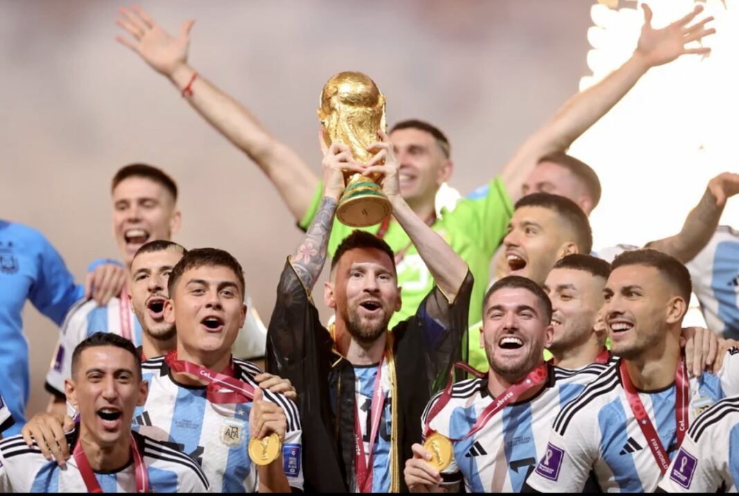 Μουντιάλ-2022:-Πρωταθλήτρια-κόσμου-η-Αργεντινή-–-Νίκησε-4-2-τη-Γαλλία-στα-πέναλτι