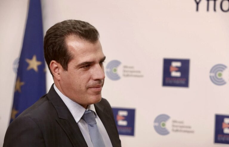 Θάνος-Πλεύρης:-Πλήρης-εφαρμογή-του-αντικαπνιστικού-νόμου-και-στη-νυχτερινή-διασκέδαση