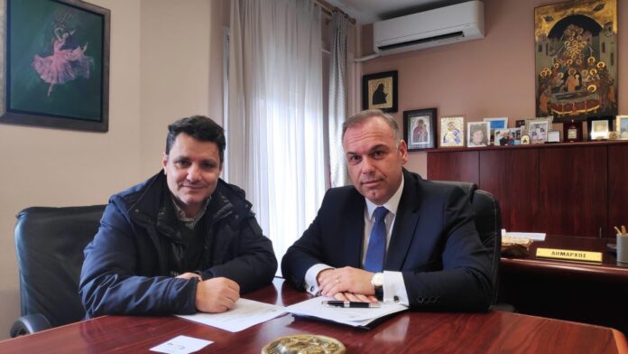 Υπογραφή-Σύμβασης-του-έργου:-Κατασκευή-πεζοδρομίων-από-πεζόδρομο-Αγίου-Βασιλείου-έως-οδό-Δημητριάδου-στον-Λιμένα-Θάσου