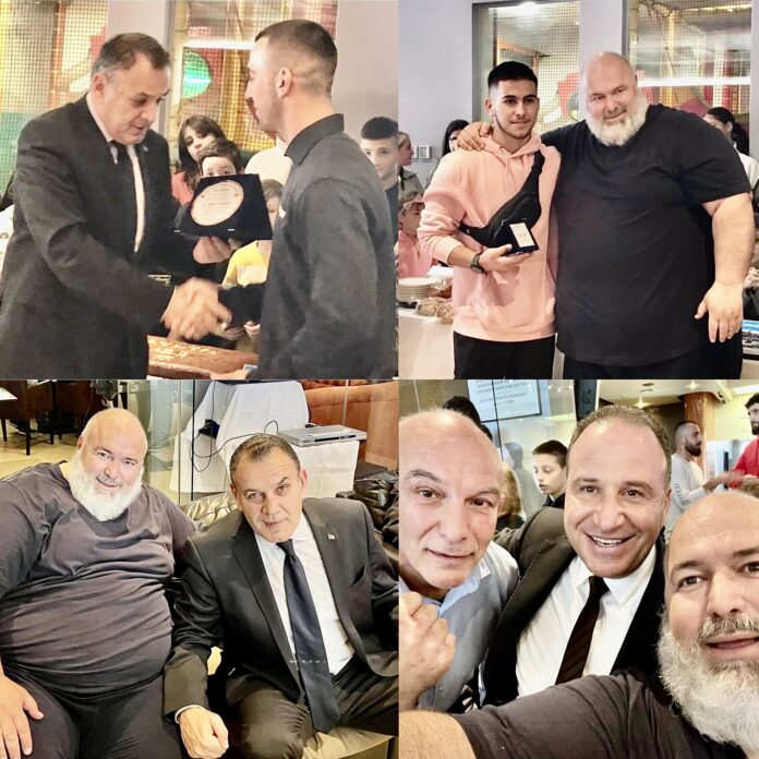 Βράβευση-αθλητών-στην-κοπή-της-Βασιλόπιτας-των-Μαχητών-ΝΠεράμου-παρουσία-του-Ν.Παναγιωτόπουλου Βράβευση-αθλητών-στην-κοπή-της-Βασιλόπιτας-των-Μαχητών-ΝΠεράμου-παρουσία-του-Ν.Παναγιωτόπουλου