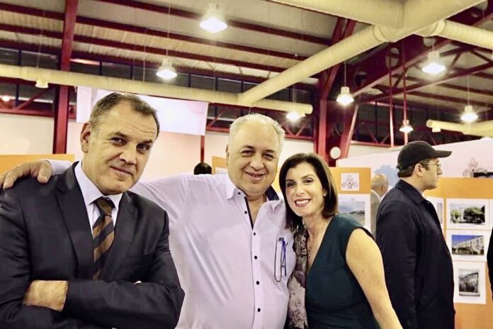 Το-αντίο-του-Νίκου-Παναγιωτόπουλου-στον-Μανώλη-Φρατζεσκάκη