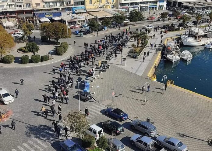 Σε-εξέλιξη-πορεία-των-αγροτών-στο-κέντρο-της-Καβάλας