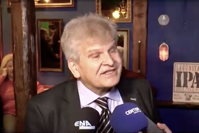 Παρουσίασε-τους-πρώτους-υποψήφιους-δημοτικούς-συμβούλους-του-συνδυασμού,-ο-υποψήφιος-Δήμαρχος-Ντίνος-Κλειτσιώτης