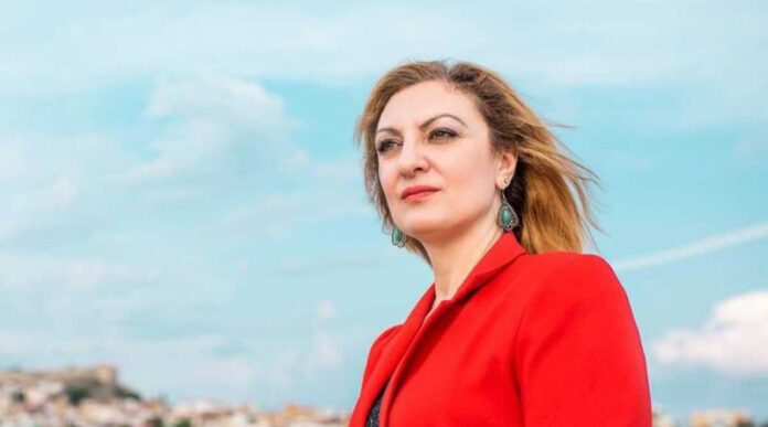 Η-Αθηνά-Παναγιωτίδου-παραιτείται-από-πρόεδρος-του-Συλλόγου-Εργαζομένων-ΟΤΑ-Νομού-Καβάλας-ενόψει-εκλογών