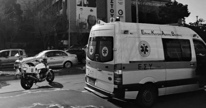 Τροχαίο-ατύχημα-στην-Ερυθρού-Σταυρού-Αυτοκίνητο-παρέσυρε-πεζή