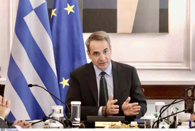 Μητσοτάκης-για-Τέμπη:-Αναλαμβάνω-την-ευθύνη-–-Δεν-μπορώ-να-γυρίσω-τον-χρόνο-πίσω-–-Η-εισήγηση-στο-Υπουργικό-Συμβούλιο