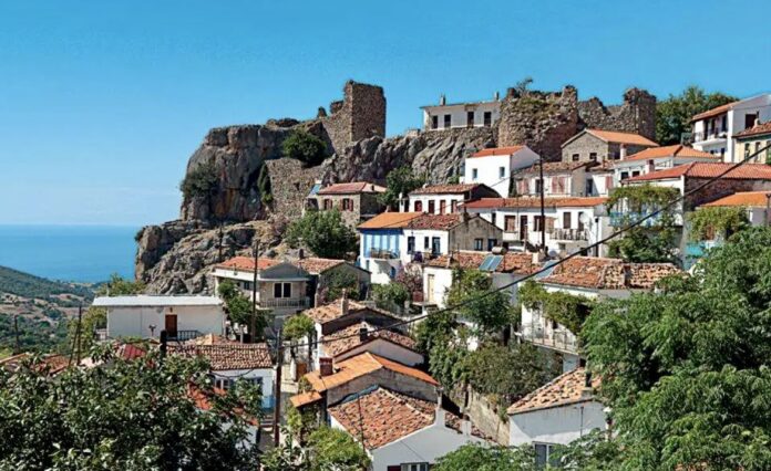 Σαμοθράκη:-Φρένο-στο-αυξημένο-τουριστικό-ενδιαφέρον-βάζει-η-καθυστέρηση-των-ετήσιων-δρομολογίων-προς-το-νησί Σαμοθράκη:-Φρένο-στο-αυξημένο-τουριστικό-ενδιαφέρον-βάζει-η-καθυστέρηση-των-ετήσιων-δρομολογίων-προς-το-νησί