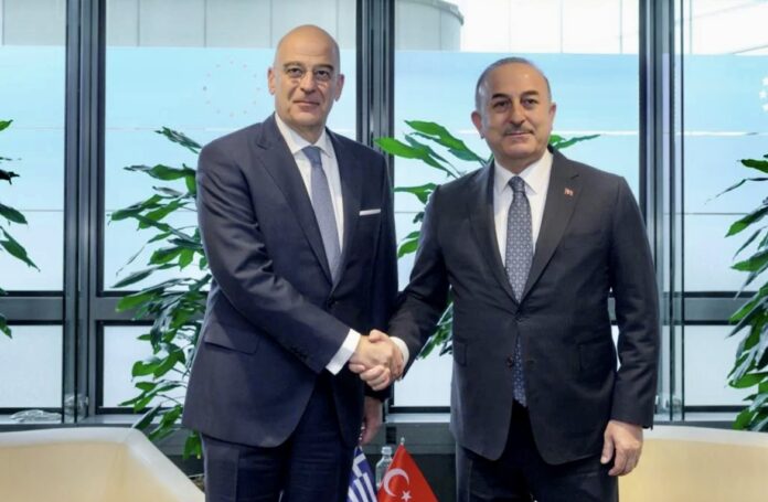 Ελλάδα-–-Τουρκία:-Τι-κρύβεται-πίσω-από-τις-αγκαλιές-και-τις-χειραψίες-Δένδια-–-Τσαβούσογλου; Ελλάδα-–-Τουρκία:-Τι-κρύβεται-πίσω-από-τις-αγκαλιές-και-τις-χειραψίες-Δένδια-–-Τσαβούσογλου;