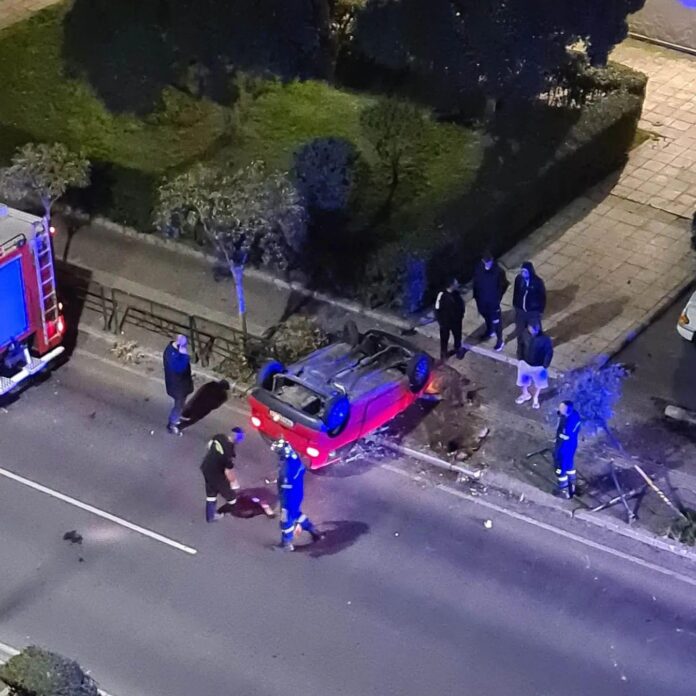 Τροχαίο-ατύχημα-σημειώθηκε-τα-ξημερώματα-στην-οδό-Ερυθρού-Σταυρού