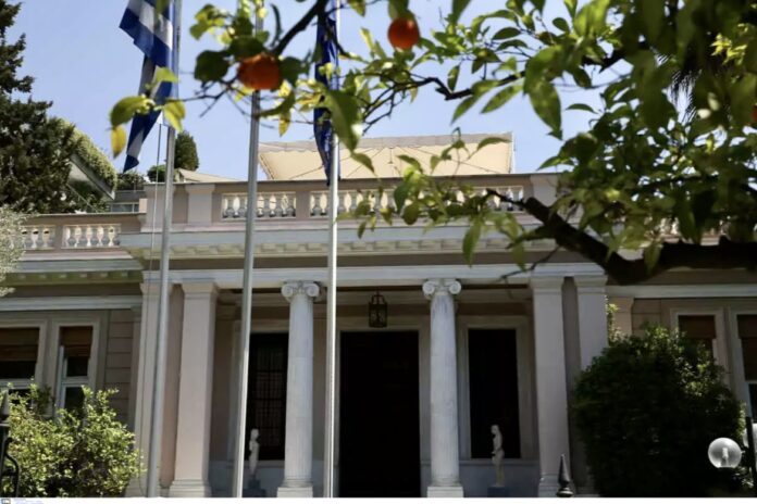 Εκλογές-2023:-Τα-κόμματα-παίρνουν-«θέσεις-μάχης»-–-Η-στρατηγική-της-ΝΔ-απέναντι-σε-ΣΥΡΙΖΑ-και-ΠΑΣΟΚ Εκλογές-2023:-Τα-κόμματα-παίρνουν-«θέσεις-μάχης»-–-Η-στρατηγική-της-ΝΔ-απέναντι-σε-ΣΥΡΙΖΑ-και-ΠΑΣΟΚ