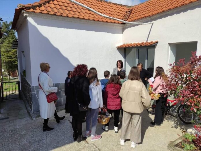 Οι-μικρές-Λαζαρίνες-επισκέφθηκαν-Πέρνη-και-Χρυσοχώρι-στο-Δήμο-Νέστου