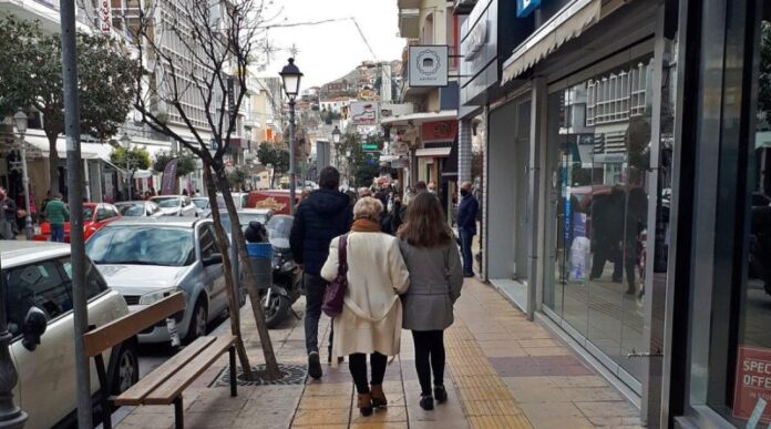 Καλός-οιωνός-για-το-καλοκαίρι,-η-μεγάλη-προσέλευση-τουριστών-από-Βαλκάνια-αυτό-το-Σαββατοκύριακο-στην-Καβάλα