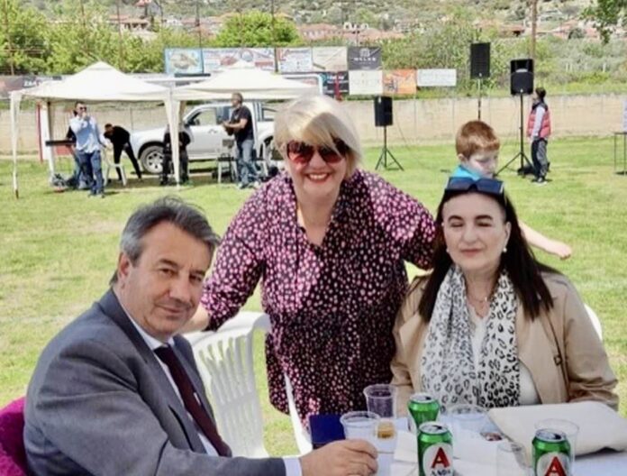 Δημήτρης-Παπουτσής:-Και-«μόνοι»-και-μετά-πολλών… Δημήτρης-Παπουτσής:-Και-«μόνοι»-και-μετά-πολλών…