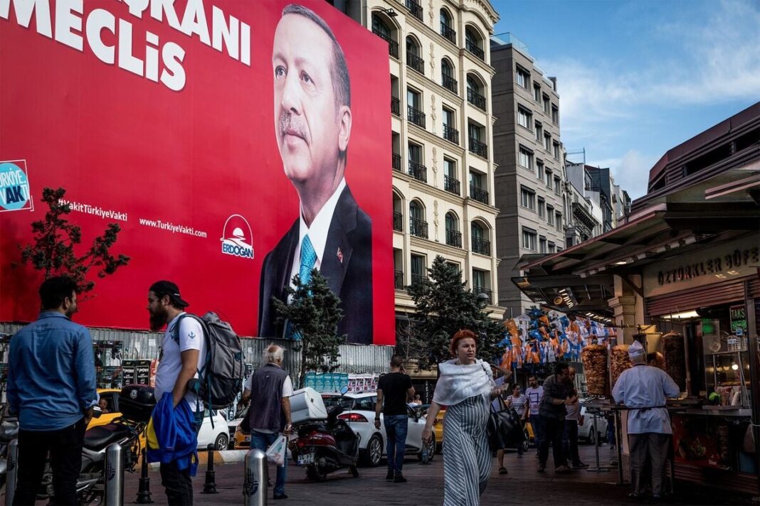 Τουρκικές-εκλογές:-«Αγκάθι»-οι-νέοι-για-τον-Ερντογάν-–-Παραδέχεται-ότι-δεν-μπορεί-να-τους-πείσει