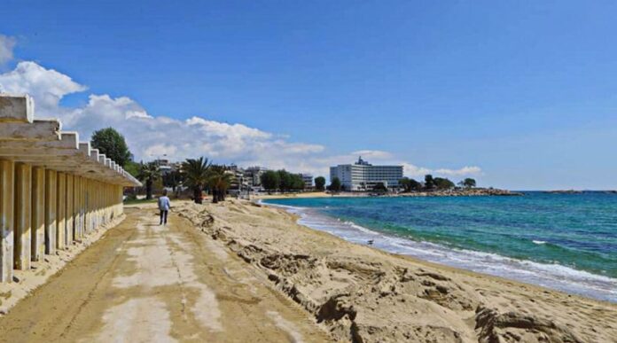 Κωστής-Σιμιτσής:-Ναι,-η-Καλαμίτσα-πρέπει-να-ευπρεπιστεί-έστω-και-αν-κάποιοι-δεν-συμφωνούν
