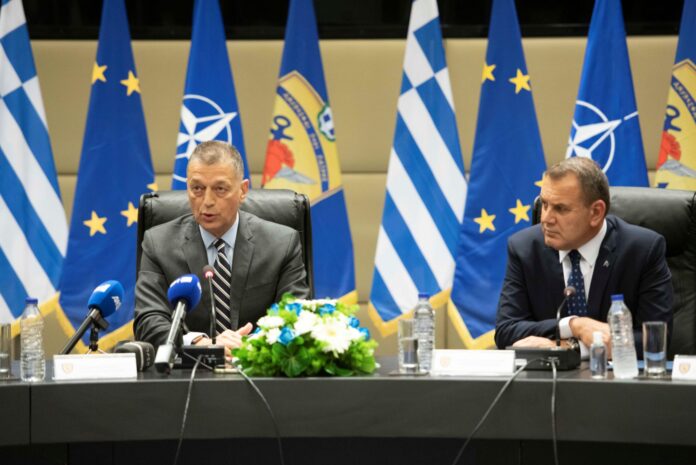 Τελετή-Παραδόσεως-–-Παραλαβής-καθηκόντων-Υπουργού-Εθνικής-Αμύνης Τελετή-Παραδόσεως-–-Παραλαβής-καθηκόντων-Υπουργού-Εθνικής-Αμύνης