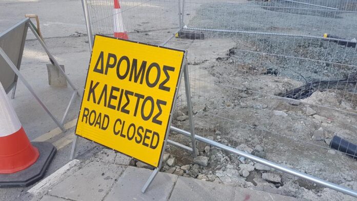 Διακοπή-κυκλοφορίας-οχημάτων-για-την-εκτέλεση-εργασιών-στο-Λιμένα-Θάσου