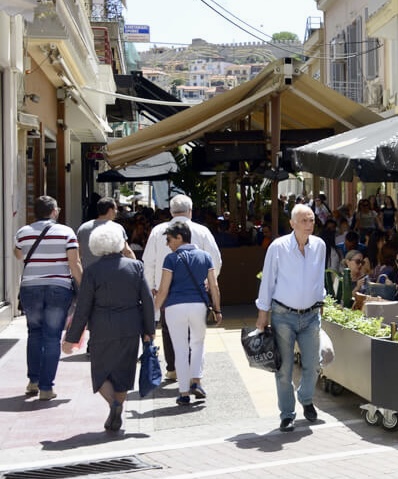 Μειωμένη-τον-Ιούνιο-η-εμπορική-κίνηση-στην-αγορά-της-Καβάλας Μειωμένη-τον-Ιούνιο-η-εμπορική-κίνηση-στην-αγορά-της-Καβάλας