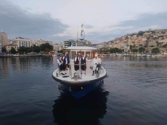 Αναπαράσταση-άφιξης-λόχου-Θασίων-εθελοντών-στην-Καβάλα-στις-26-Ιουνίου-1913 Αναπαράσταση-άφιξης-λόχου-Θασίων-εθελοντών-στην-Καβάλα-στις-26-Ιουνίου-1913