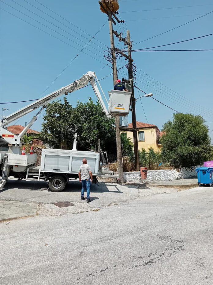 Έσωσαν-πελαργό-στους-Αντιφιλίππους Έσωσαν-πελαργό-στους-Αντιφιλίππους