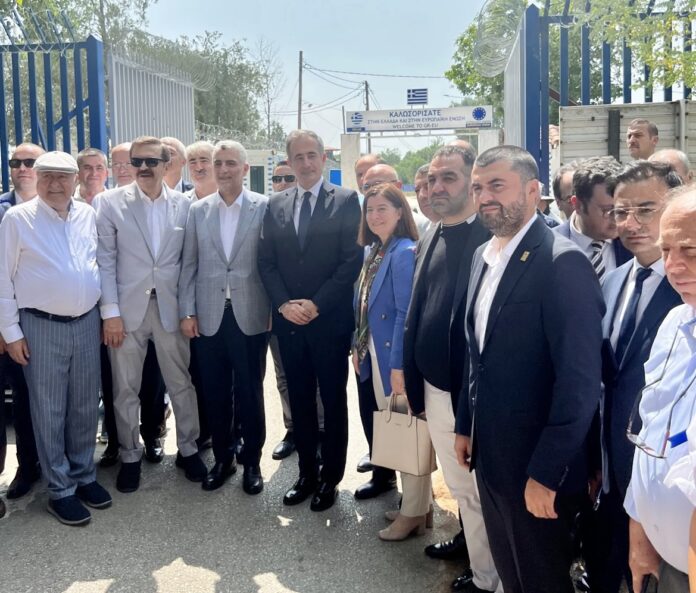Ο-Στάθης-Κωνσταντινίδης-στα-εγκαίνια-της-νέας-τουρκικής-συνοριακής-πύλης-στο-σημείο-Καστανιές-pazarkule Ο-Στάθης-Κωνσταντινίδης-στα-εγκαίνια-της-νέας-τουρκικής-συνοριακής-πύλης-στο-σημείο-Καστανιές-pazarkule