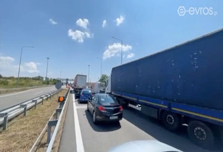 Νέο-σοκαριστικό-βίντεο-από-τον-Έβρο-Διακινητής-αγνοεί-αστυνομικούς-και-κινείται-ανάποδα-στην-Εγνατία-Οδό