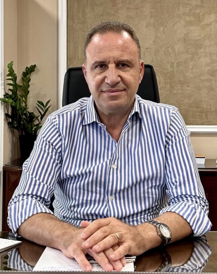 Απάντηση-Φίλιππου-Αναστασιάδη-στη-Μαρία-Βαρύτη-σχετικά-με-το-αποχετευτικό-δίκτυο
