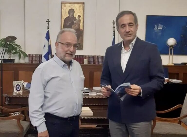 Συνάντηση-του-δημάρχου-Μαρώνειας-–-Σαπών-με-τον-Υφυπουργό-Μακεδονίας-και-Θράκης
