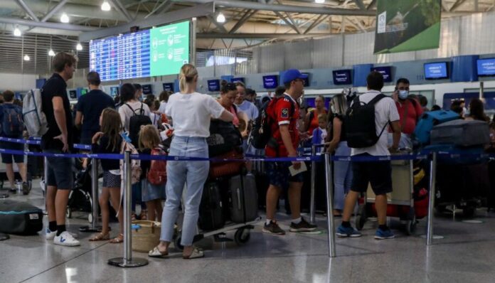 Αυξημένη-κατά-20%-η-ταξιδιωτική-κίνηση-των-Ελλήνων-το-2023 Αυξημένη-κατά-20%-η-ταξιδιωτική-κίνηση-των-Ελλήνων-το-2023