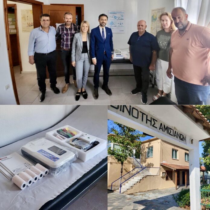 Δωρεά-ηλεκτροκαρδιογράφου-στο-Περιφερειακό-Ιατρείο-των-Αμισιανών-από-τον-Αλέξη-Πολίτη