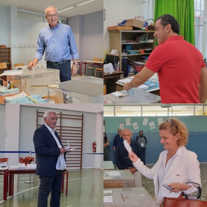 Το-εκλογικό-τους-δικαίωμα-άσκησαν-οι-υποψήφιοι-Δήμαρχοι-Καβάλας